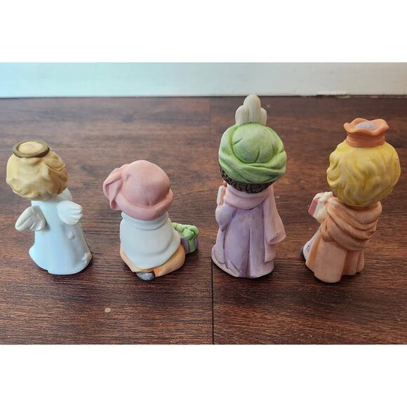 Avon Heavenly Blessings Vintage Nativity Set 7 pcs Holy Family Angel 3 Wisemen - Picture 4 of 11